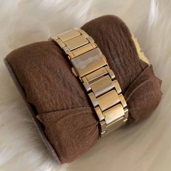 Michael Kors Parker Chronograph Gold Watch Mk5354 - Picture 11 of 11